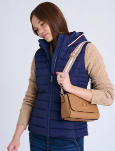 ENAMEL CROSSBODY BAG