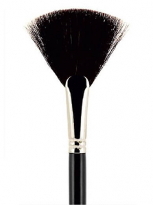 Кисть Валери-Д из волоса козы №9 веерная 9М-8320