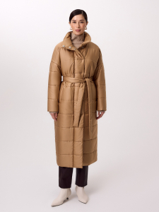 Зимнее стеганое пальто с мембраной