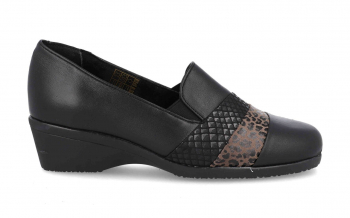 5712 - BE RELAX
                ZAPATOS DE MUJER