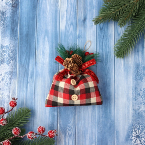 Ёлочная игрушка «Новогодний мешочек в клетку» 12.5?8.5 см, красный