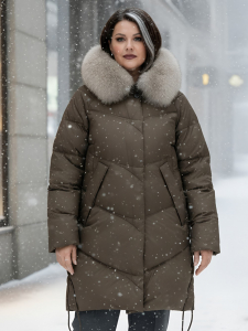 Пальто зимнее утепленное с мехом и капюшоном тренд темно-коричневого цвета 7745TK