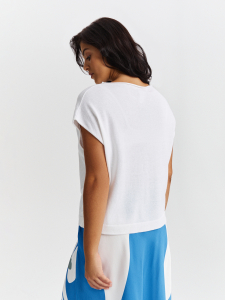 Блузка с укороченным рукавом