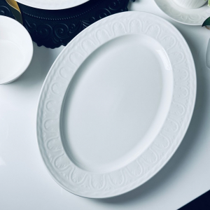 102-175 Овальное блюдо 35,5х26,5х3,5см СЕРЕНА в под.уп.(х12)Фарфор