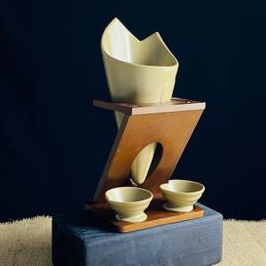 235-104 Блюдо для подачи картофеля фри с соусниками 3пр. на подставке TROPICAL в под.уп.(х12)Фарфор