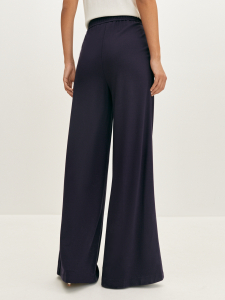 Расклешенные трикотажные брюки