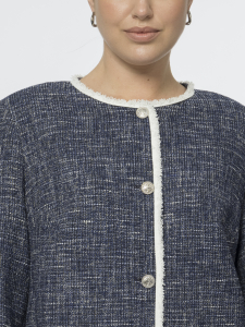 Жакет с тесьмой