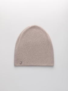 Шапка двойная с пухом енота PR 25005