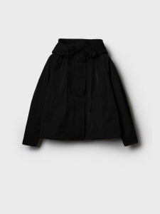 Ветровка женская