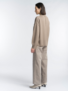 Джемпер с шерстью мериноса и декоративными швами