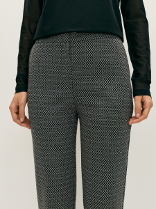 Брюки из жаккардового трикотажа