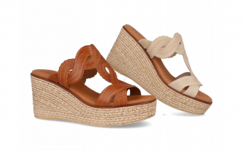 5824 - DIGODIGO
                SANDALIAS DE CUNA