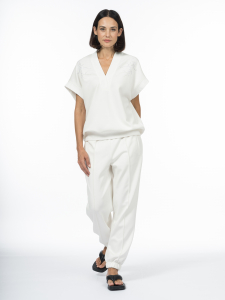 Брюки из вискозного трикотажа со стрелками