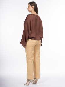 Блуза из вискозы с атласным блеском