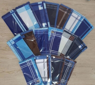 Набор носовых мужских батистовых платков 