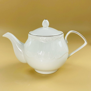 109-249 Чайник заварочный 1200мл КРОКУС ЗОЛОТО в под.уп.(х12)Фарфор