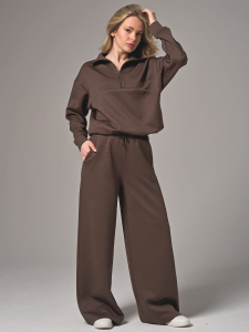 Костюм женский 