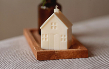 NEW! Свеча Домик 