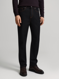 Джинсы из сырого денима