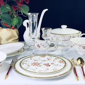 145-381 Обеденный сервиз 100пр. КАССИОПЕЯ в под.уп.(х0,5)Костяной фарфор