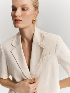 Жакет изо льна укороченный