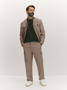 Футболка из натурального хлопка с брендированным принтом