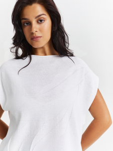 Блузка с укороченным рукавом