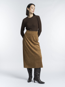 Юбка из рыже-коричневой искусственной замши