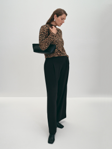 Трикотажная водолазка с принтом