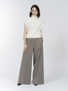 Широкие брюки со стрелками