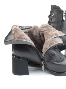 04-M3-2274 BLACK Ботинки зимние женские (натуральная кожа, натуральный мех)