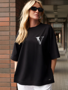 Футболка свободного кроя с авторским принтом