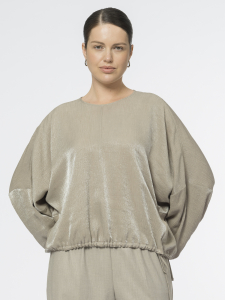 Блуза с кулиской по низу