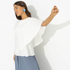 Блуза свободного асимметричного кроя, Лёгкая драма