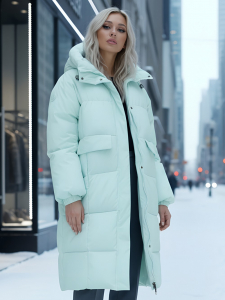 Куртка летучая мышь женская с капюшоном зимняя бирюзового цвета 9621Br