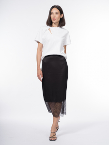 Юбка из вискозы с кружевной отделкой