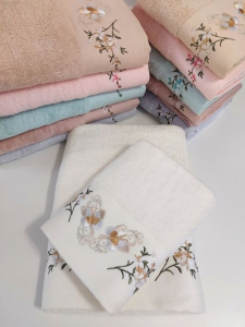 Махровое полотенце 