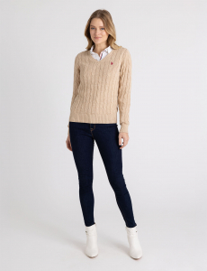 SOFT CABLE V-NECK SWEATER