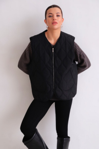 15374 Жилет чёрный (остаток: 46-48, 48-50)
