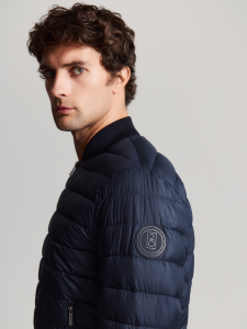 Куртка-бомбер с подвязами и утеплителем из синтепуха