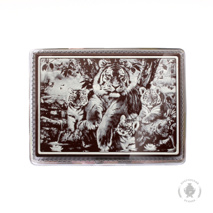 Тигрица с тигрятами (600 грамм)
