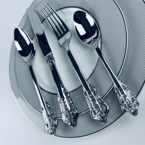 197-039 Набор столовых приборов 24пр. в под.уп.(х8)Металл