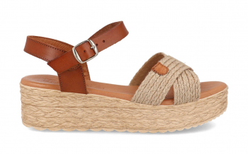 226 - BDA
                SANDALIAS DE PLATAFORMA