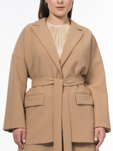 Однобортный пиджак с акцентом на талии