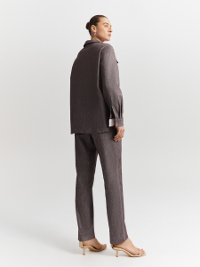 Брюки со стрелками