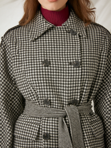 Пальто шерстяное двубортное