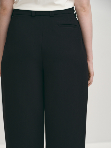 Укороченные брюки со стрелками