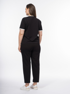 Трикотажные брюки прилегающего кроя