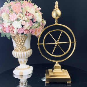 299-179 Статуэтка 