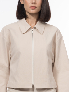 Куртка-ветровка из плотной хлопковой ткани